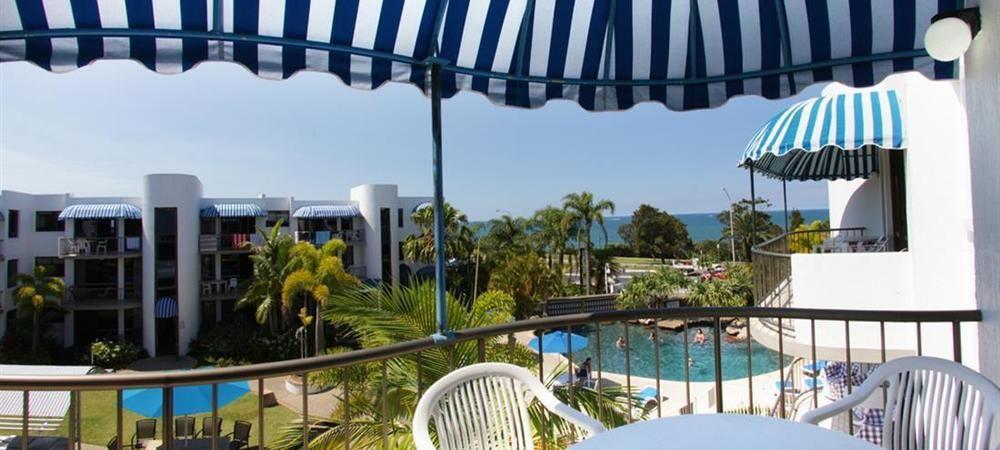 Headland Tropicana Resort Alexandra Headland Eksteriør bilde
