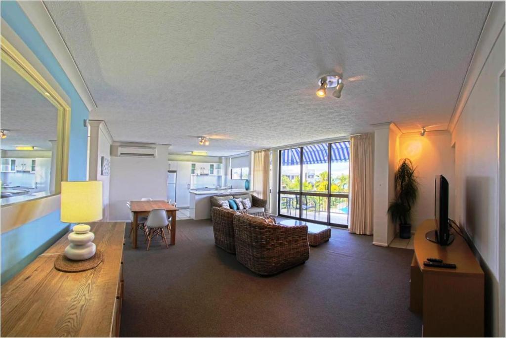 Headland Tropicana Resort Alexandra Headland Eksteriør bilde
